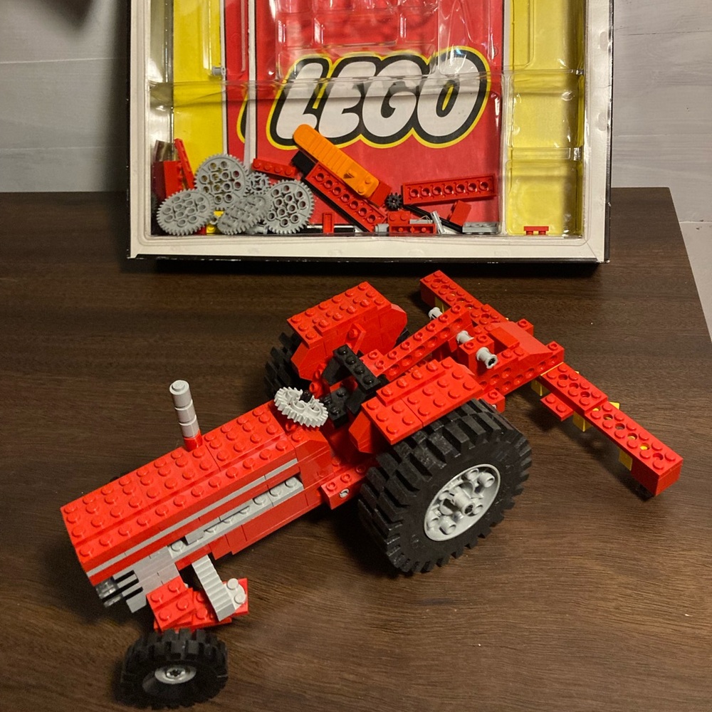 Three in one Vintage lego tractor Model number 952